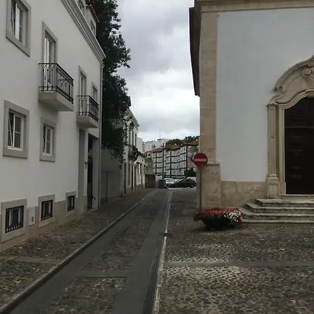 Apartamento Alcobaca * Алкобаса